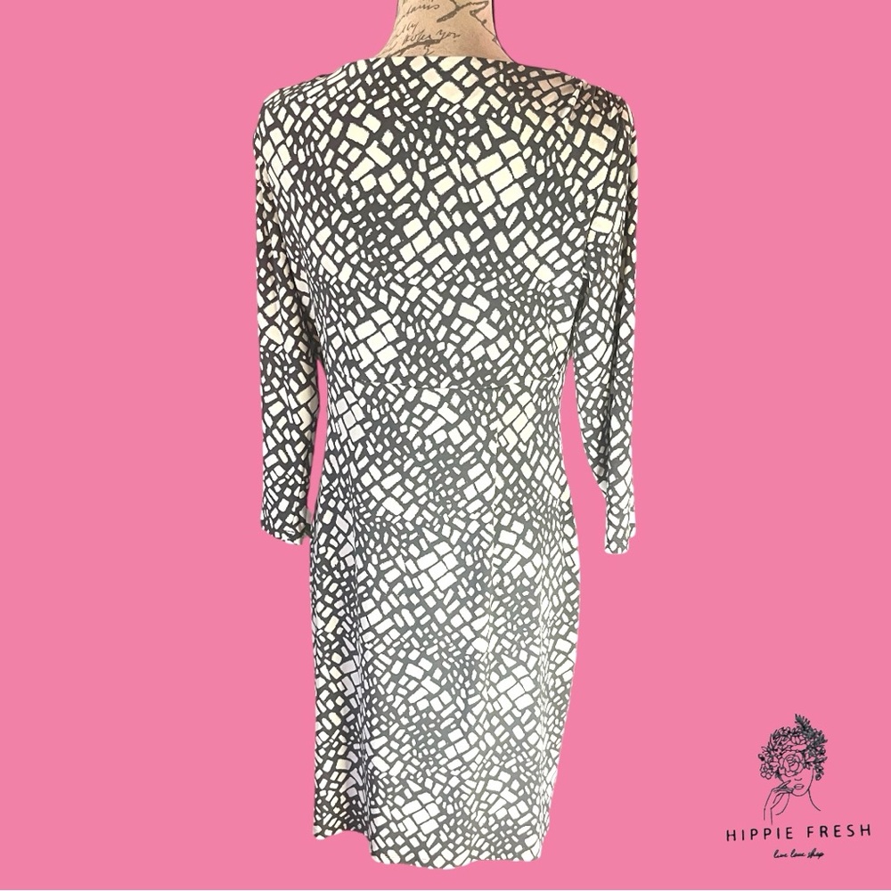 LAUREN RALPH LAUREN Gray White Geometric Print Ruched Side Faux Wrap Dress 14P - Picture 4 of 10